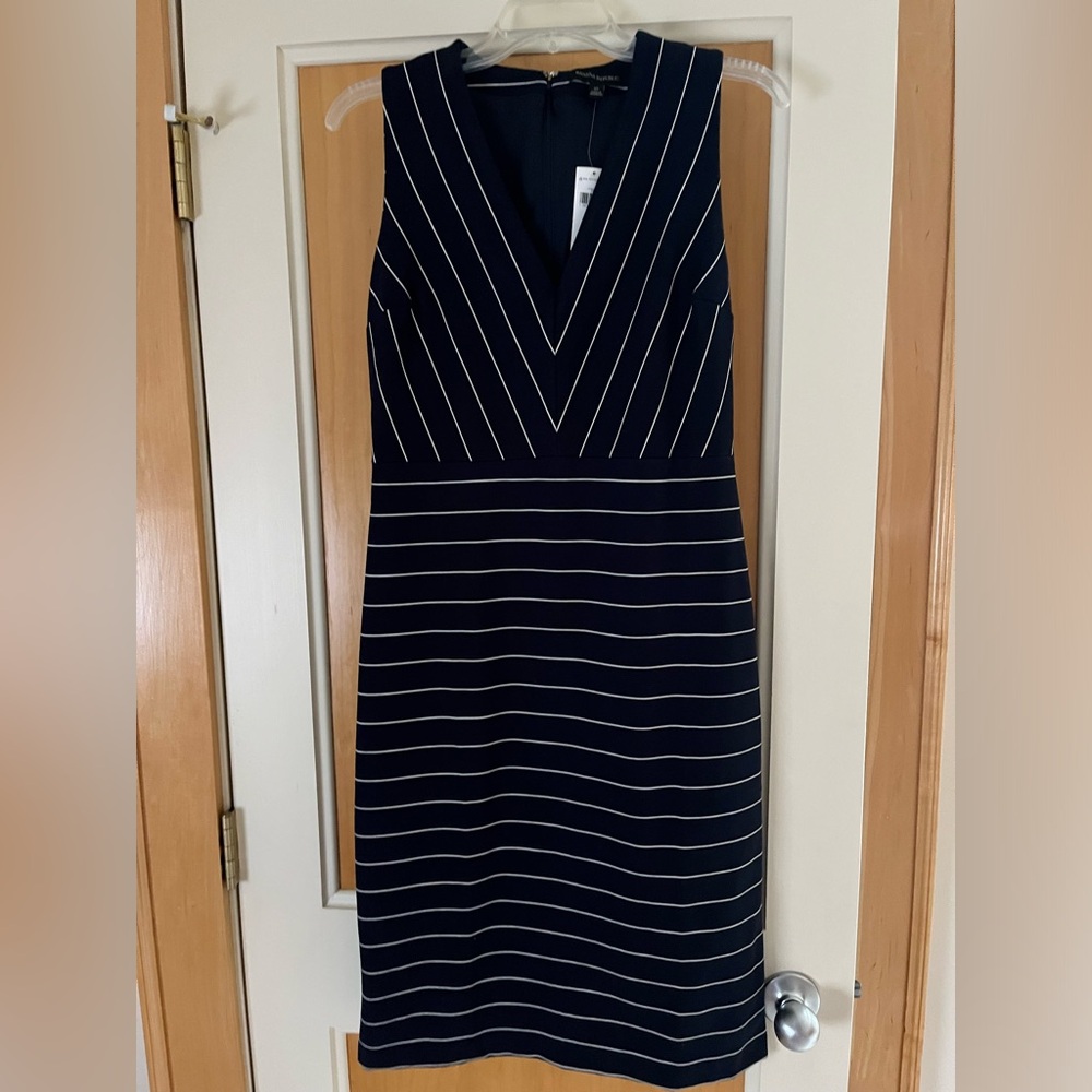NWT Banana Republic striped dress. Navy and white. Size 10